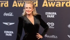 Barbara Schöneberger zeigte vollen Körpereinsatz, um die eine Million auf Instagram ...
