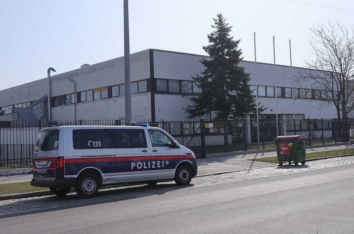 Am Islamischen Zentrum Imam Ali in Wien-Floridsdorf kam es zu Ausschreitungen.