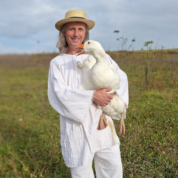 Inzwischen ist er älter geworden und tritt leiser.