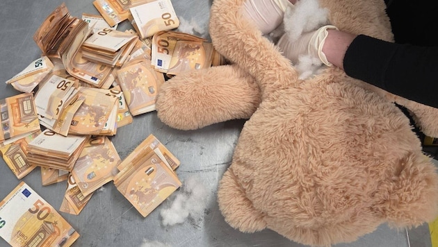 Das Stofftier war „wertvoller als gedacht“, stellte die Polizei fest.