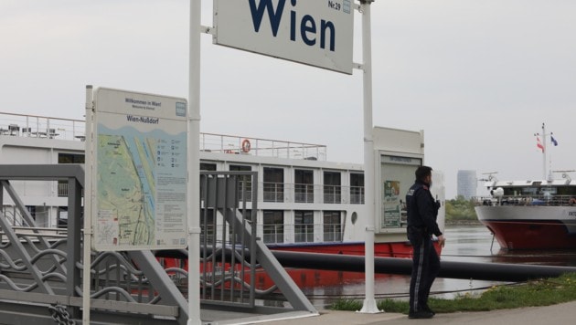 Todesdrama an der Schiffstation Nussdorf: Eine 80-jährige deutsche Touristin stürzte über einen ...