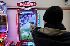 Ausgezockt! Mittlerweile ist die Halleiner Spielhalle beinahe komplett leer.