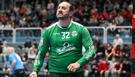 Goalie Golub Doknic und seine Harder Teamkollegen wollen in Bärnbach einen Sieg einfahren.