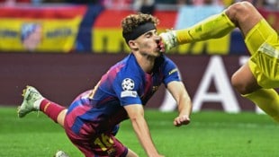 Fermín López: Der Barça-Star bekam die Stollen von Atléticos Goalie Musso ab.