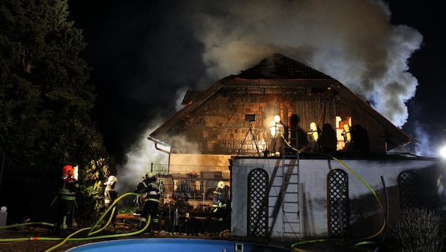 Dichter Rauch lag über der Gymelsdorfer Vorstadt in Wiener Neustadt.