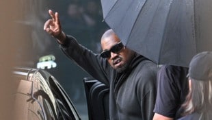 Kanye West hat seinen Auftritt in Marseille auf unbestimmte Zeit verschoben, nachdem die Kritik ...
