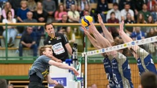 Der Hartberger Block muss bei Ried wieder zu einer Mauer werden.