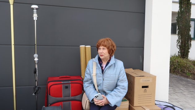 Die Dame aus Deutschland gab ihre Wohnung auf und reiste mit Hab und Gut nach Kärnten, bereit ...