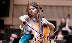 Mit Leidenschaft und Präzision: Julia Hagen begeistert auf der Bühne