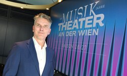 Intendant Stefan Herheim präsentiert im Theater an der Wien für 2026/27 einen deutlich ...