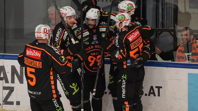 Nächste Transfermeldungen. Drei Cracks der 99ers verlängerten langfristig in Graz.