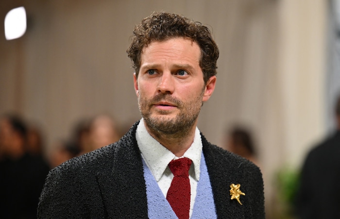 „Fifty Shades of Grey“-Star Jamie Dornen wird im neuen „Herr der Ringe“-Film als Streicher ...