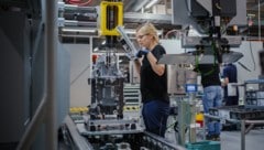 Die zweite Produktionslinie für E-Motoren in Steyr ist in Betrieb.