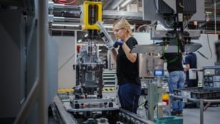 Die zweite Produktionslinie für E-Motoren in Steyr ist in Betrieb.
