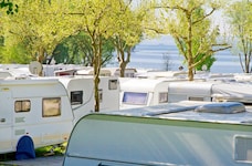 Übervolle Campingplätze, auf denen der benachbarte Holländer beim Kochen in die Schüssel schaut? ...