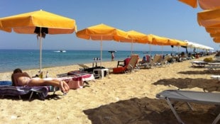 Mit der Buchung für den Sommerurlaub warten derzeit viele Tiroler ab.