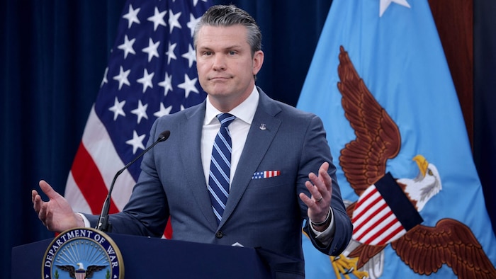 Verteidigungsminister Pete Hegseth verbindet sein christliches Glaubensbekenntnis stark mit ...