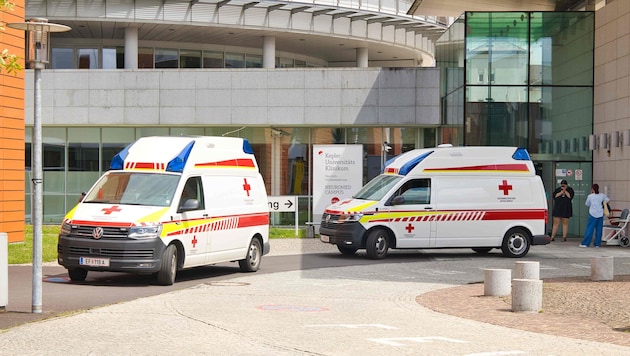 Der 27-Jährige wurde in den Neuromed Campus gebracht.