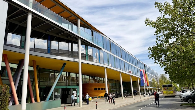 Knapp 650 Mitarbeiter arbeiten im Verwaltungszentrum.