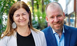 Rudi Fuß Rudi Fußi unterstützt SPÖ-Spitzenkandidatin Doris Kampus im Wahlkampf 