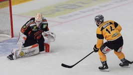 Nico Wieser zeigt im Tor der 99ers bärenstarke Leistungen.