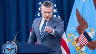 Kritische Nachfragen kommen beim Kriegsminister USA nicht so gut an ...