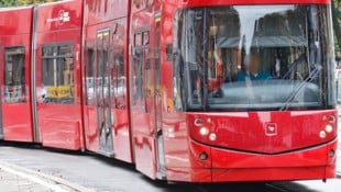 Der schwere Unfall ereignete sich im Westen der Tiroler Landeshauptstadt.