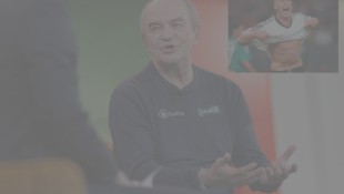 Herbert Prohaska, Carsten Jancker und Carina Wenninger werden in der Luftburg beim ...