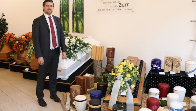 In der wohl schwierigsten Zeit für Menschen steht die Bestattung an ihrer Seite und hilft, aus ...