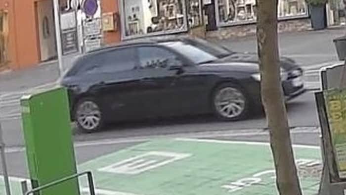 The police released images showing the vehicle used in the crime.