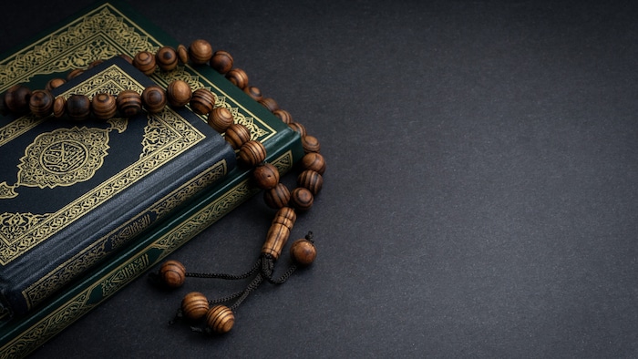 Als Koranlehrer in einem Schülerwohnheim ist er eine Respektsperson gewesen – genau diese ...