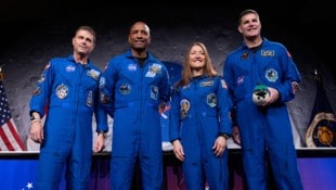 Die „Artemis 2“ Crew Reid Wiseman, Victor Glove, Christina Koch und Jeremy Hansen