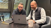 99ers-Sportchef Philipp Pinter (re.) mit „Director of Hockey“ Ben Grundauer