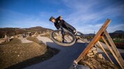 Sprünge, Wallrides oder Pumptracks. In Bergheim kommen die Radler aller Könnerstufen auf ihre ...