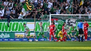 Die Lustenauer feierten gegen Rapid II einen ungefährdeten Heimsieg.