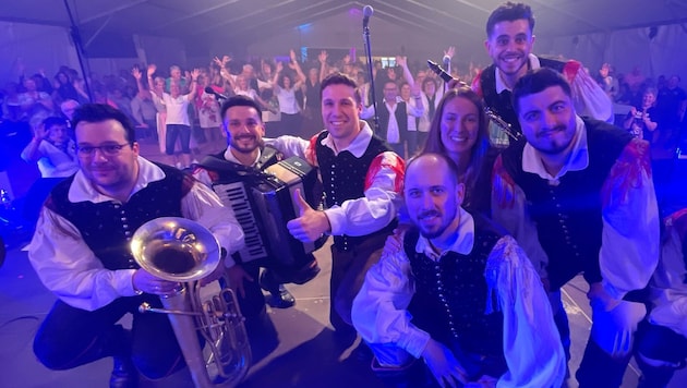 Ein Höhepunkt der Musikreise in Porec: Sašo Avsenik mit „Hallo kleine Maus“.