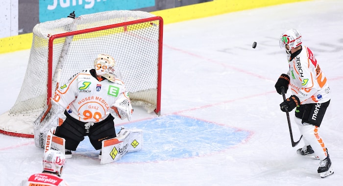 Goalie Nico Wieser hatte den Puck stets im Blick, lieferte abermals eine bärenstarke Partie ab.