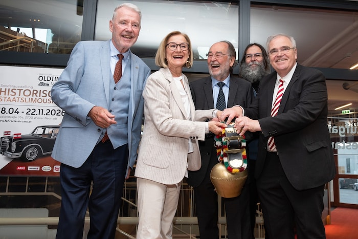 Bürgermeister Klaus Schneeberger, Landeshauptfrau Johanna Mikl-Leitner, Friedrich Fehr und Sohn ...