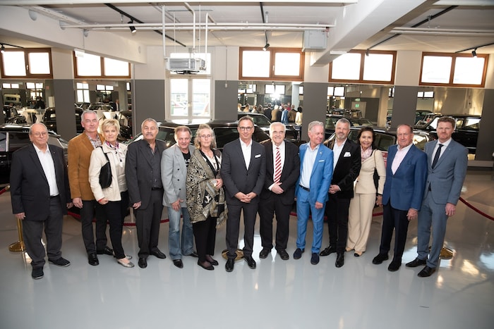 Leihgeber der historischen Limousinen.