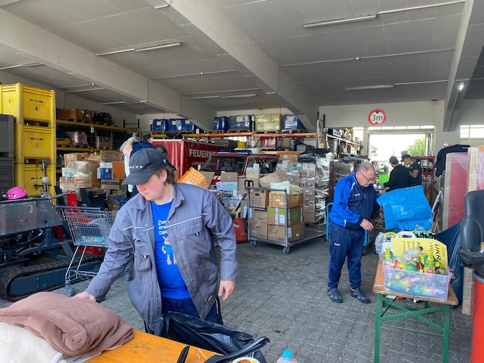 In der Hauptfeuerwache Villach wurden Waren abgegeben