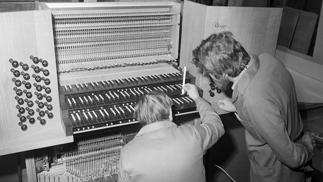 Ein Bild aus dem Jahr 1979 gibt einen kleinen Einblick in die Arbeit der Schwarzacher ...