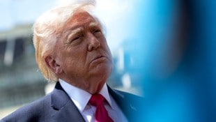 Nach einer Abstimmungsniederlage im US-Bundesstaat Virginia erhebt Präsident Donald Trump erneut ...