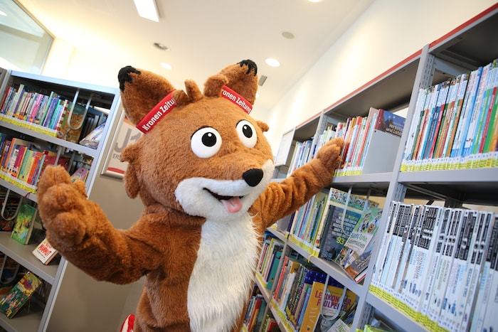Theo Lesefuchs fühlt sich in Bibliotheken sehr wohl.