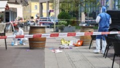 Ermittler sicherten Spuren am Tatort am Südbahnhofmarkt.