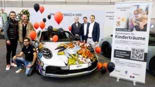 Auf der Freizeitmesse feierte der Kunst-Porsche seine Premiere.