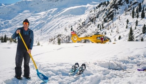 Der Tiroler Bergführer Simon Möst wirkt schon seit einigen Jahren am Film-Set als Experte ...