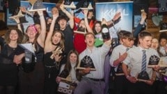 Die stolzen und strahlenden Sieger wurden im Champagner-Club gebührend gefeiert. Ein Team der ...