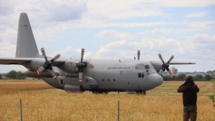 Derzeit gibt’s nur eine einzige flugfähige Transportmaschine am Fliegerhorst Vogler in ...