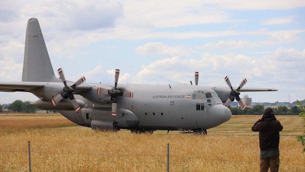 Derzeit gibt’s nur eine einzige flugfähige Transportmaschine am Fliegerhorst Vogler in ...