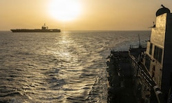 US-Schiffe blockieren die Straße von Hormuz.
